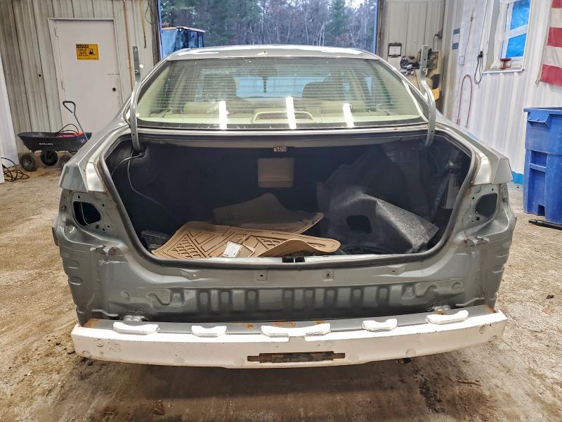 Photo 6 from auction – 2004 LEXUS ES with VIN JTHBA30G645001472
