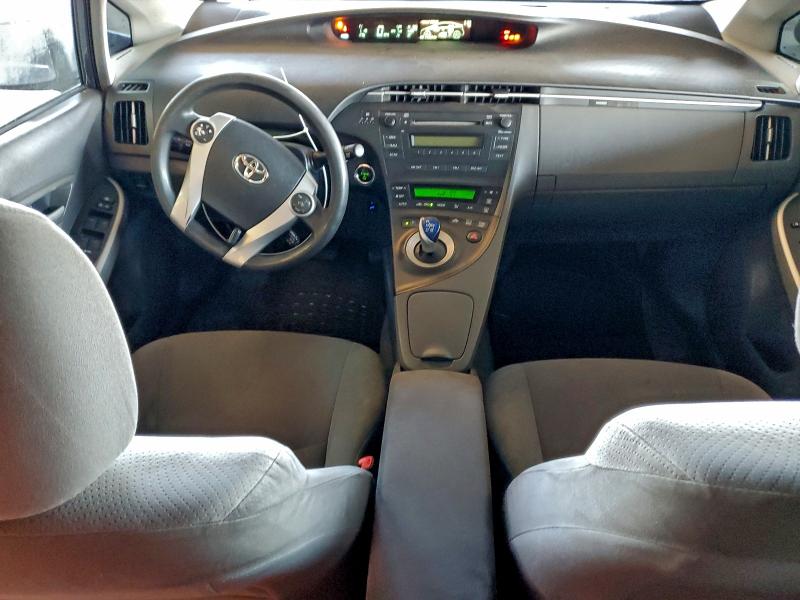 Photo 8 from auction – 2011 TOYOTA PRIUS with VIN JTDKN3DU5B5327959