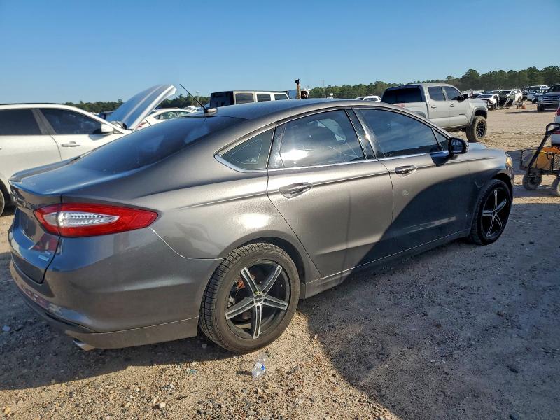 Photo 3 from auction – 2013 FORD FUSION with VIN 3FA6P0HR0DR200848