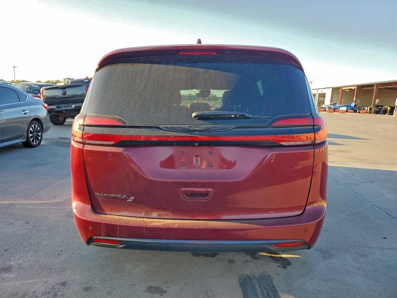 Photo 6 from auction – 2021 CHRYSLER PACIFICA T with VIN 2C4RC1FGXMR559382