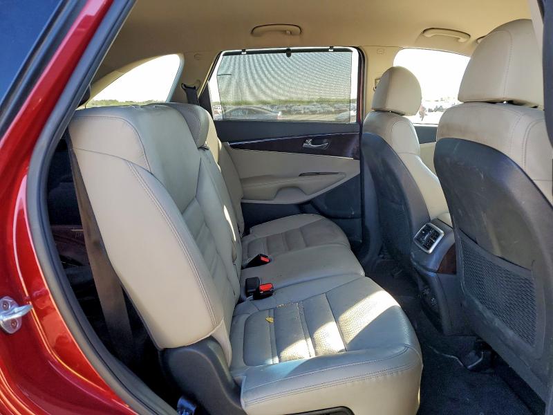 Photo 11 from auction – 2018 KIA SORENTO EX with VIN 5XYPHDA51JG416627