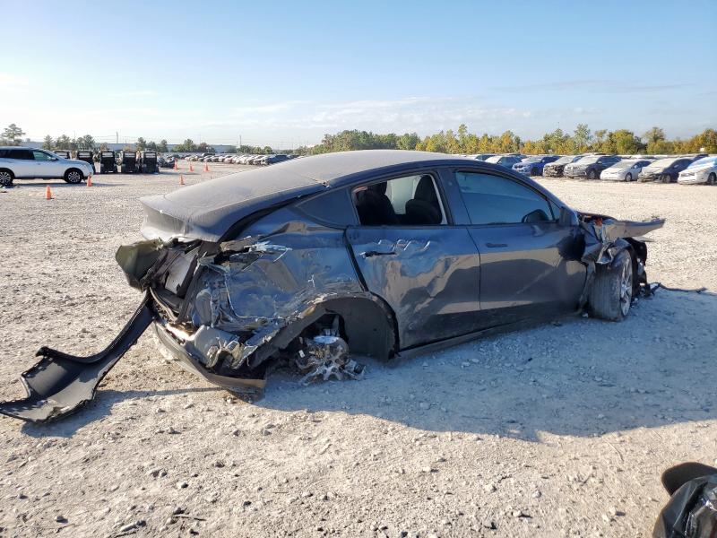Photo 3 from auction – 2024 TESLA MODEL Y with VIN 7SAYGDEE6RA239822