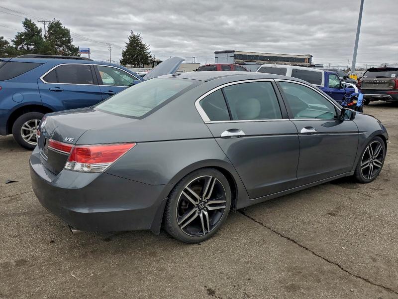 Photo 3 from auction – 2012 HONDA ACCORD EXL with VIN 1HGCP3F81CA016330