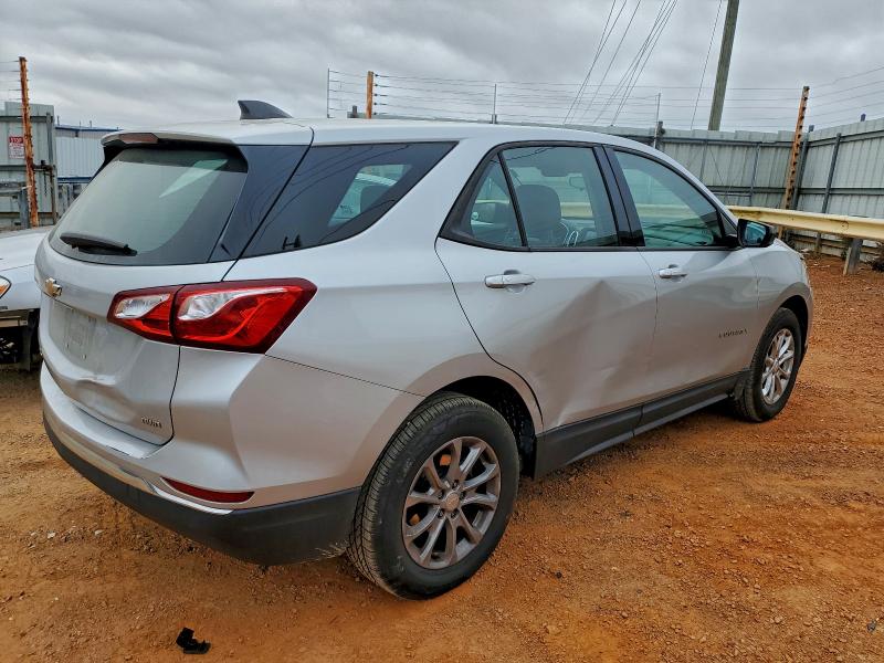 Photo 3 from auction – 2018 CHEVROLET EQUINOX LS with VIN 2GNAXREV4J6142585
