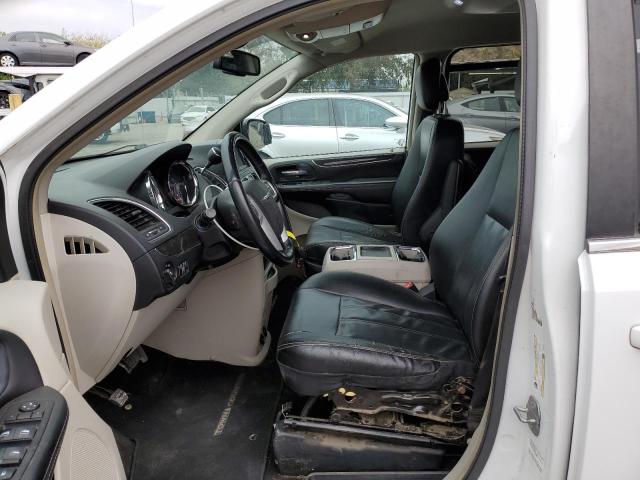Photo 7 from auction – 2014 CHRYSLER TOWN & COU with VIN 2C4RC1BG4ER358911