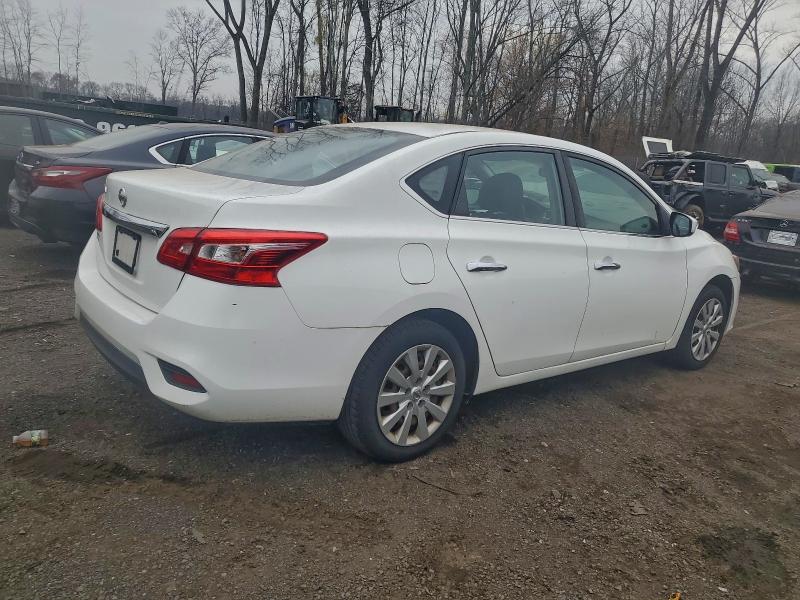 Photo 3 from auction – 2016 NISSAN SENTRA S with VIN 3N1AB7AP0GY280802
