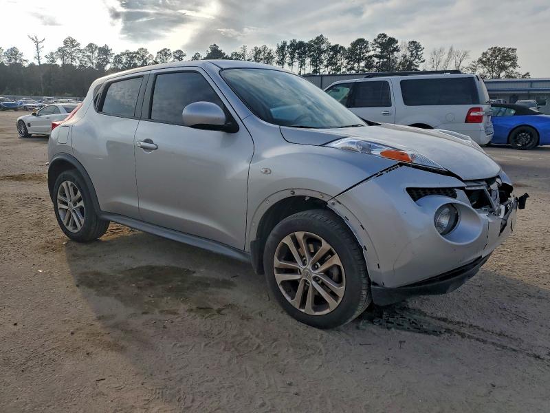 Photo 4 from auction – 2014 NISSAN JUKE S with VIN JN8AF5MR4ET351111