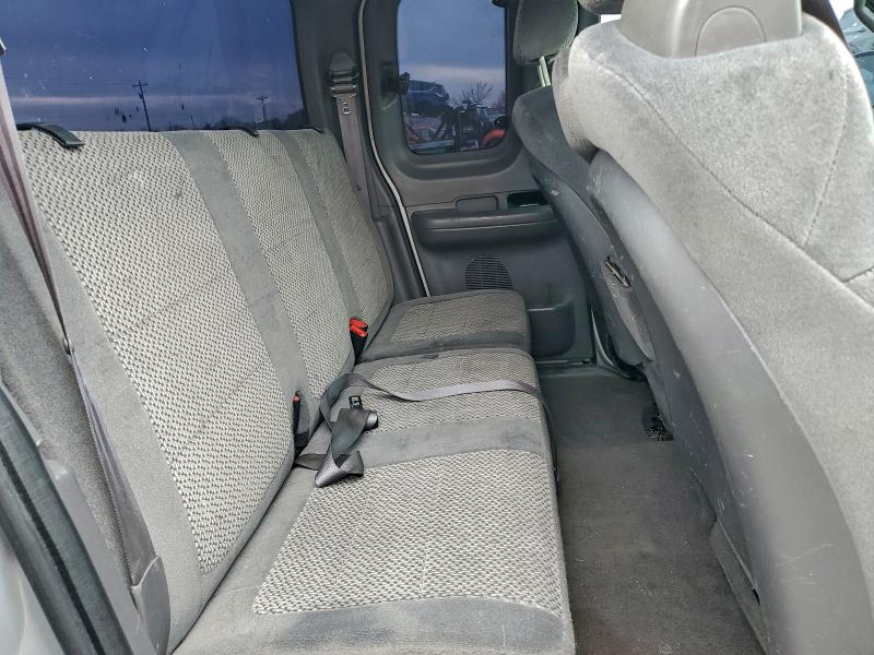 Photo 10 from auction – 2001 FORD F150 with VIN 2FTRX17W91CA71761