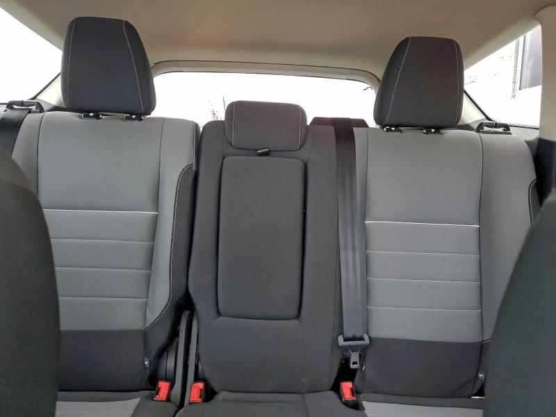 Photo 10 from auction – 2015 FORD ESCAPE SE with VIN 1FMCU0G76FUC85059