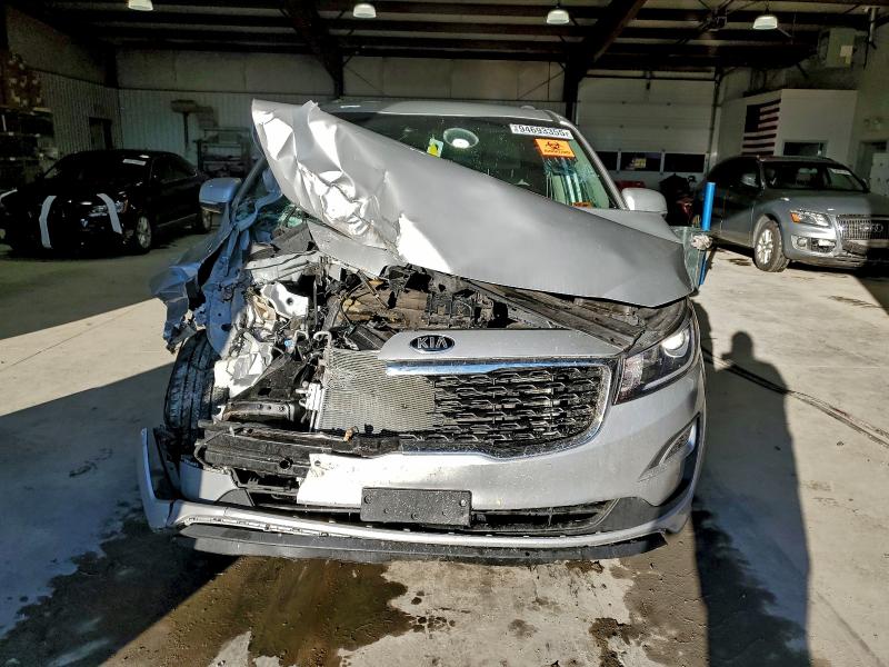 Photo 5 from auction – 2021 KIA SEDONA LX with VIN KNDMB5C18M6672467