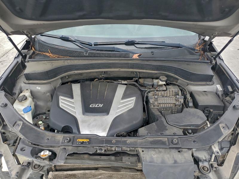 Photo 12 from auction – 2014 KIA SORENTO SX with VIN 5XYKW4A7XEG517348