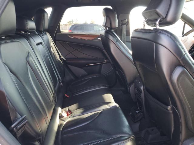 Photo 11 from auction – 2018 LINCOLN MKC RESERV with VIN 5LMTJ3DH3JUL21822