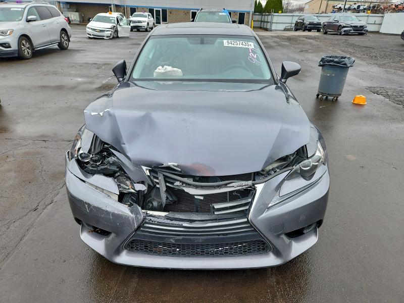 Photo 5 from auction – 2015 LEXUS IS 250 with VIN JTHCF1D23F5017298