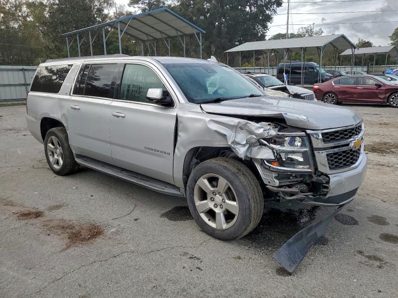 Photo 4 from auction – 2016 CHEVROLET SUBURBAN C with VIN 1GNSCHKC5GR453646