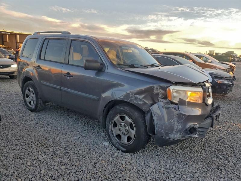 Photo 4 from auction – 2015 HONDA PILOT LX with VIN 5FNYF4H29FB042773