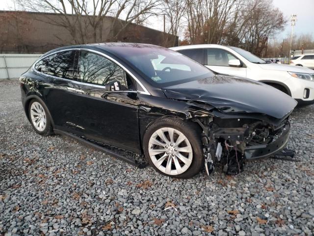 Photo 4 from auction – 2020 TESLA MODEL X with VIN 5YJXCDE26LF261307