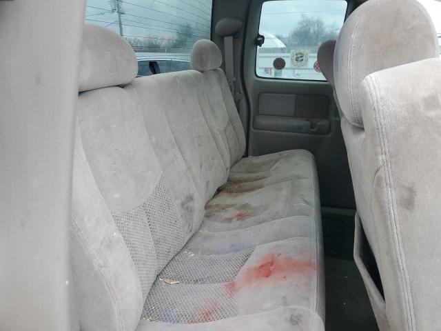 Photo 10 from auction – 2004 CHEVROLET SILVERADO with VIN 1GCEK19T44E206613