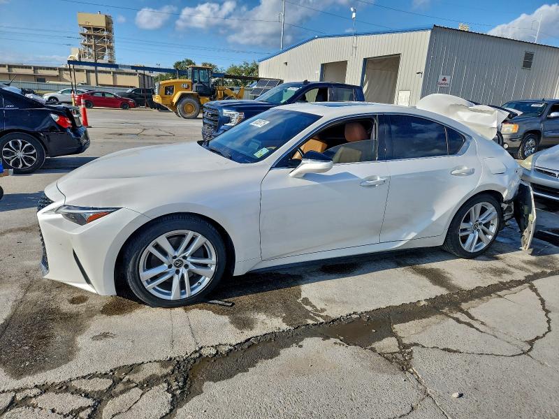LEXUS IS 300 2021 with VIN JTHCA1D21M5114026 - Photo from auction