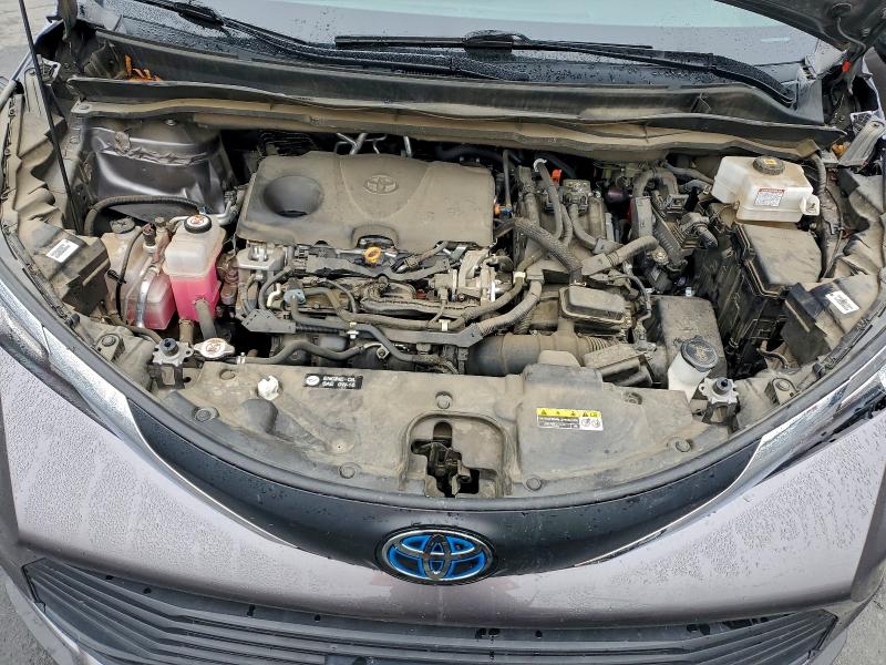 Photo 12 from auction – 2021 TOYOTA SIENNA LE with VIN 5TDKRKEC8MS055862