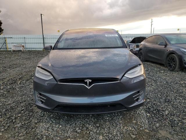 Photo 5 from auction – 2020 TESLA MODEL X with VIN 5YJXCAE23LF232765
