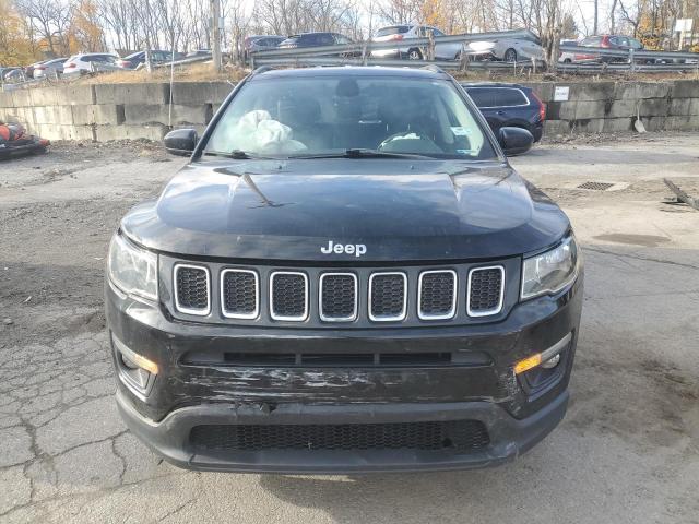 Photo 5 from auction – 2018 JEEP COMPASS with VIN 3C4NJDBB6JT101363