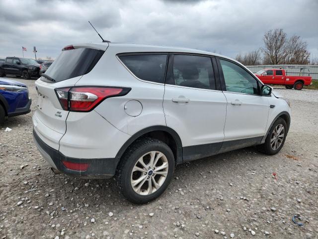 Photo 3 from auction – 2017 FORD ESCAPE SE with VIN 1FMCU9GD4HUD29475