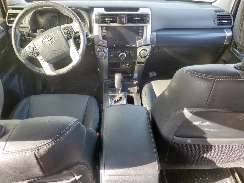Photo 8 from auction – 2023 TOYOTA 4RUNNER SR with VIN JTEFU5JR0P5279452