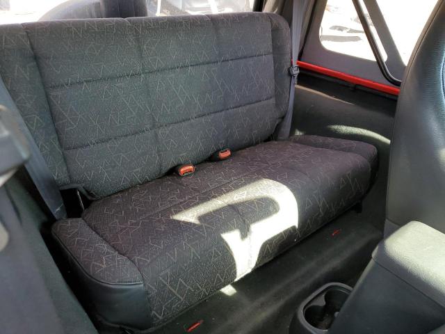 Photo 11 from auction – 2002 JEEP WRANGLER with VIN 1J4FA39S02P720075