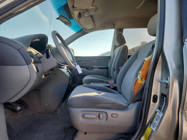 Photo 7 from auction – 2005 TOYOTA SIENNA CE with VIN 5TDZA23C55S243572