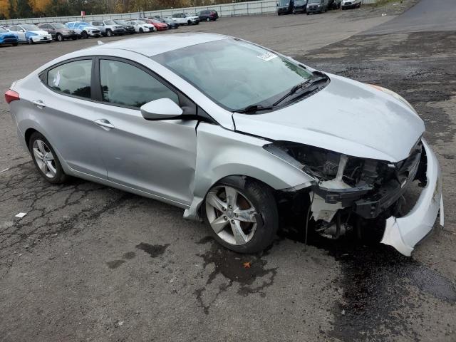 Photo 4 from auction – 2011 HYUNDAI ELANTRA GL with VIN 5NPDH4AE9BH034567