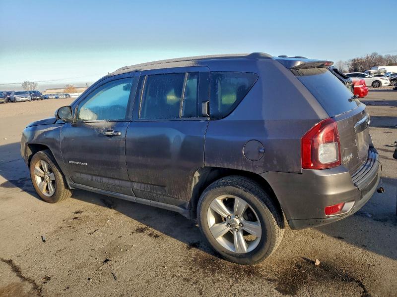 Photo 2 from auction – 2017 JEEP COMPASS with VIN 1C4NJDEB0HD191105