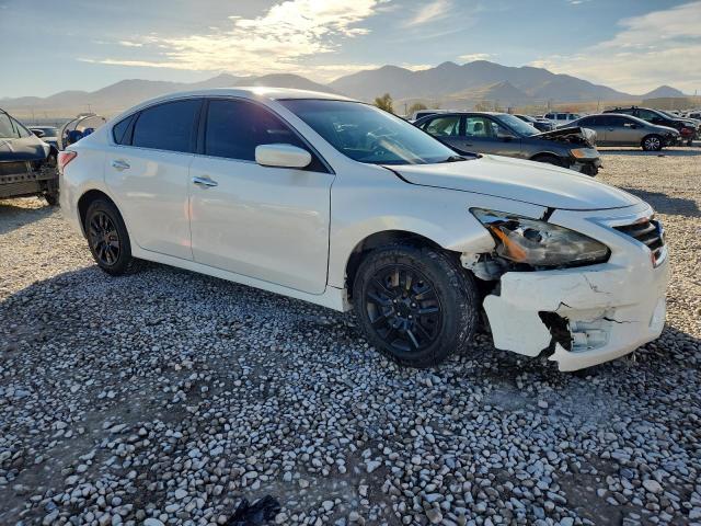 Photo 4 from auction – 2013 NISSAN ALTIMA 2.5 with VIN 1N4AL3AP6DC229365