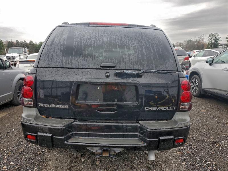 Photo 6 from auction – 2004 CHEVROLET TRAILBLAZE with VIN 1GNDT13S842322026