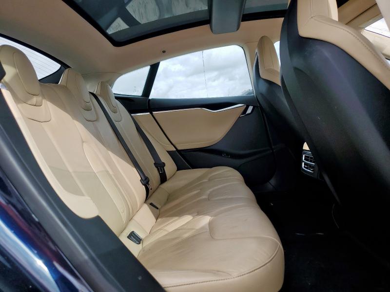 Photo 10 from auction – 2014 TESLA MODEL S with VIN 5YJSA1S12EFP48713