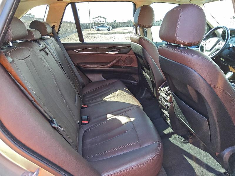 Photo 10 from auction – 2015 BMW X5 XDRIVE3 with VIN 5UXKR0C58F0P04119