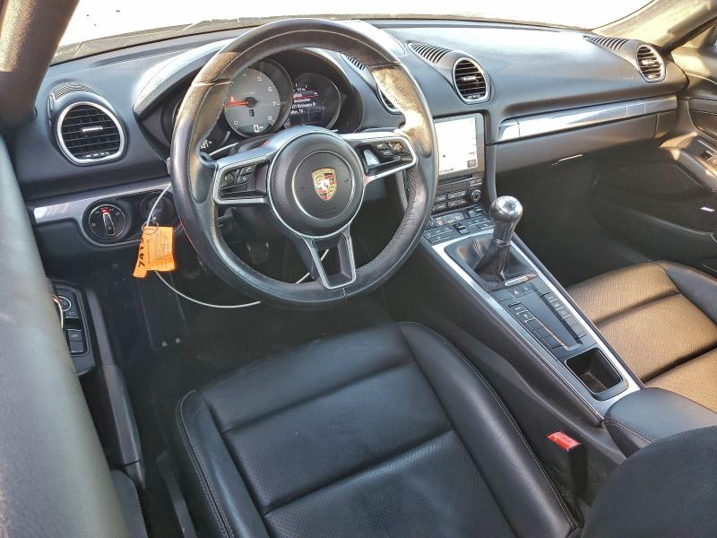 Photo 8 from auction – 2017 PORSCHE CAYMAN S with VIN WP0AB2A88HS285867