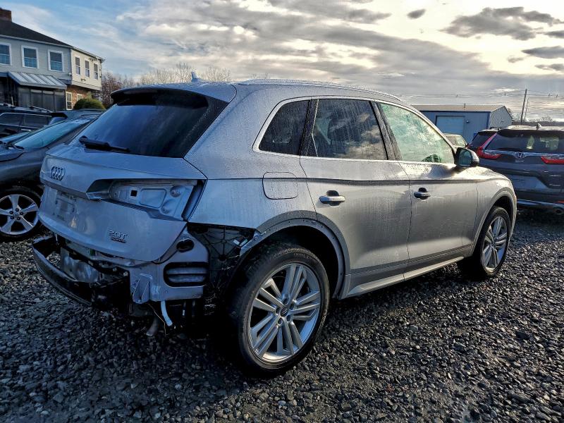 Photo 3 from auction – 2018 AUDI Q5 PREMIUM with VIN WA1BNAFY2J2082617