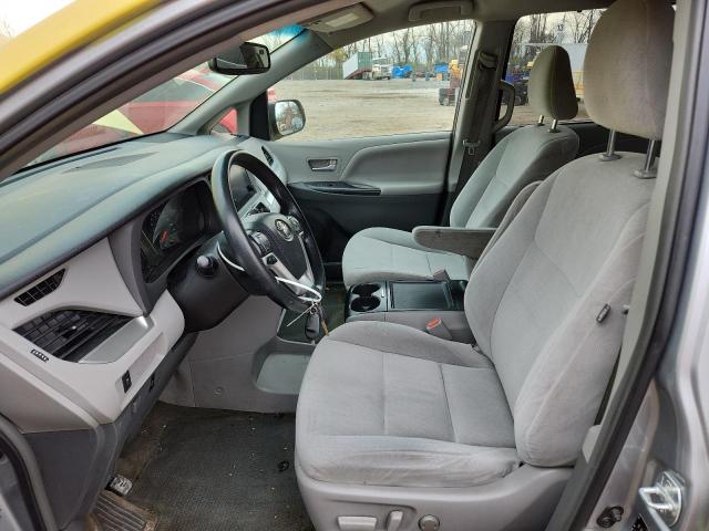 Photo 7 from auction – 2015 TOYOTA SIENNA LE with VIN 5TDKK3DC1FS655833