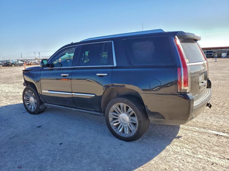 Foto 2 de la subasta – 2016 CADILLAC ESCALADE P con VIN 1GYS4DKJ6GR282106