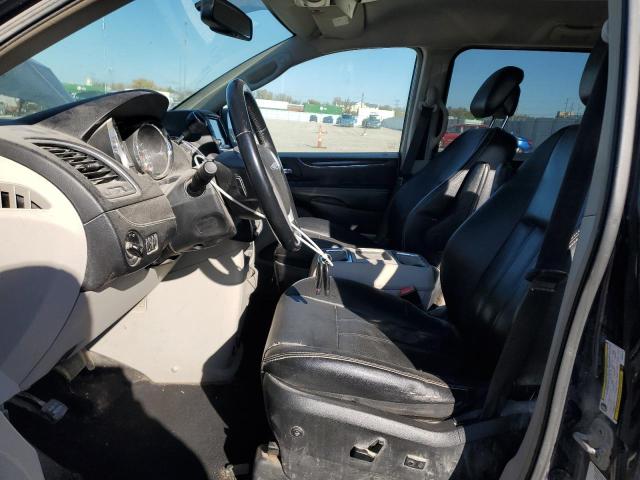 Photo 7 from auction – 2014 CHRYSLER TOWN & COU with VIN 2C4RC1BGXER358315