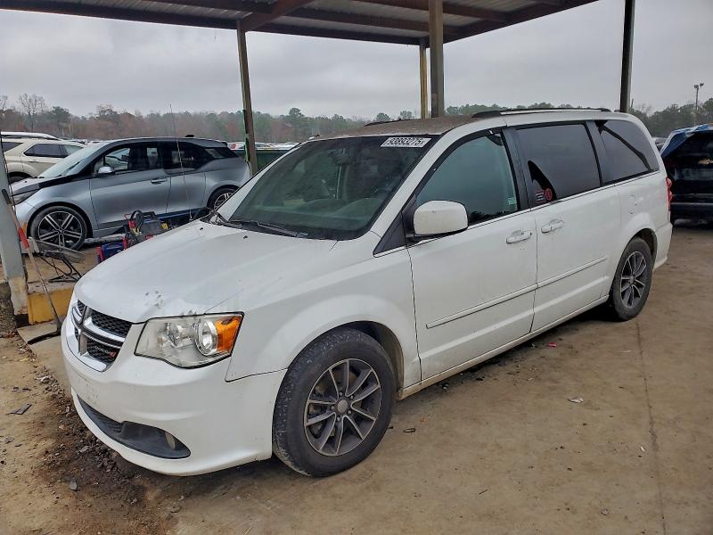 DODGE GRAND CARA 2017 z numerem VIN 2C4RDGCG6HR717422 - Zdjęcie z aukcji