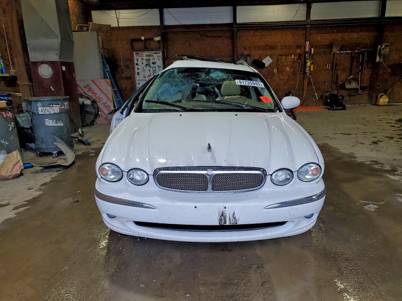 Photo 5 from auction – 2007 JAGUAR X-TYPE SPO with VIN SAJWA54AX7WJ07718