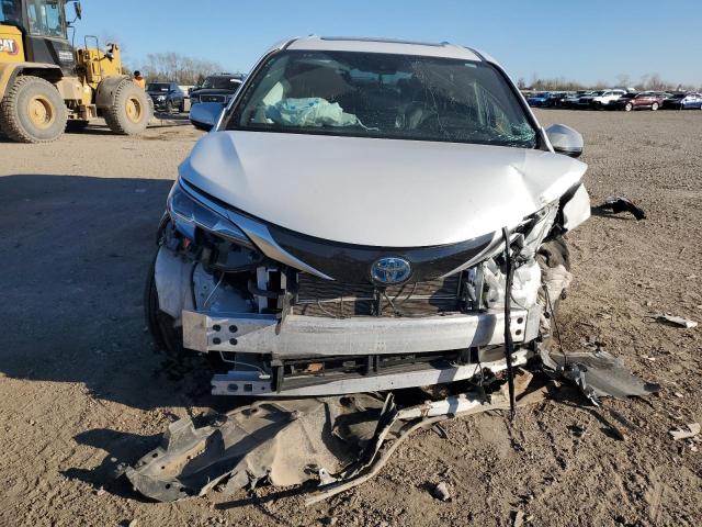 Photo 5 from auction – 2023 TOYOTA SIENNA LIM with VIN 5TDESKFC6PS093689