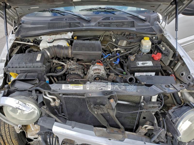 Photo 12 from auction – 2003 JEEP LIBERTY with VIN 1J4GL58K33W590134