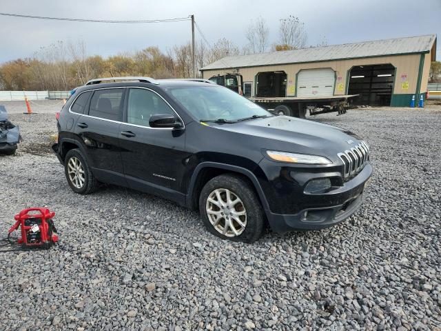Photo 4 from auction – 2016 JEEP CHEROKEE L with VIN 1C4PJLCB6GW264633