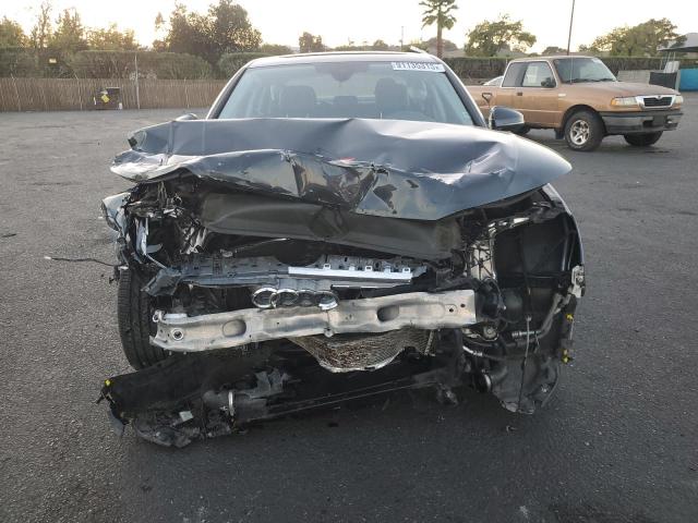 Photo 5 from auction – 2019 AUDI A4 PREMIUM with VIN WAUENAF40KN011042
