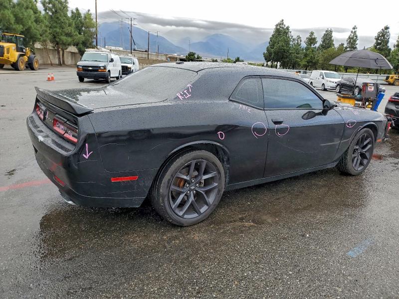 Photo 3 from auction – 2018 DODGE CHALLENGER with VIN 2C3CDZAG4JH245743