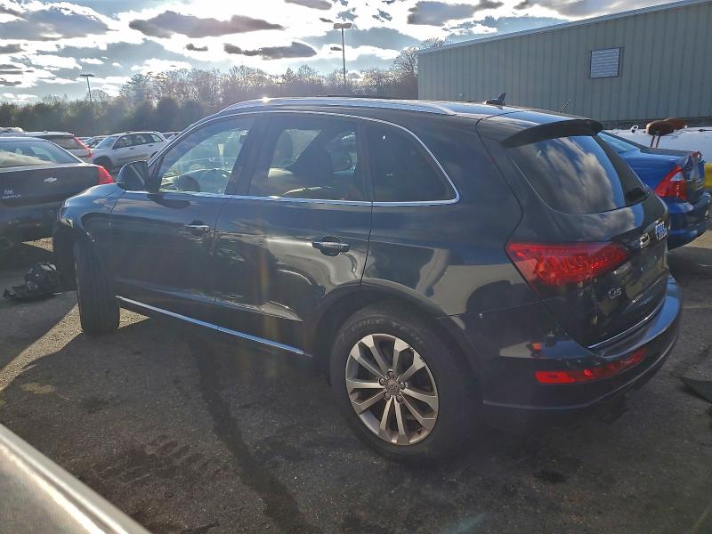 Photo 2 from auction – 2017 AUDI Q5 PREMIUM with VIN WA1C2AFP3HA026691