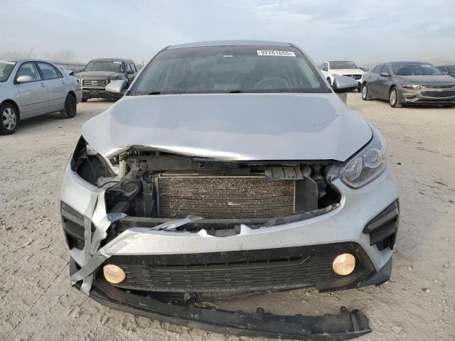 Photo 5 from auction – 2019 KIA FORTE FE with VIN 3KPF24AD1KE135530
