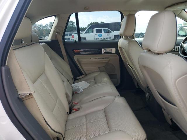 Photo 11 from auction – 2009 LINCOLN MKX with VIN 2LMDU68C29BJ12379